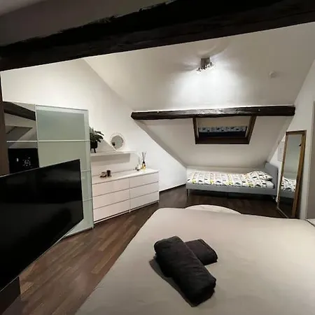 Apartment Loft Pour Escapade En Amoureux Ou En Famille.